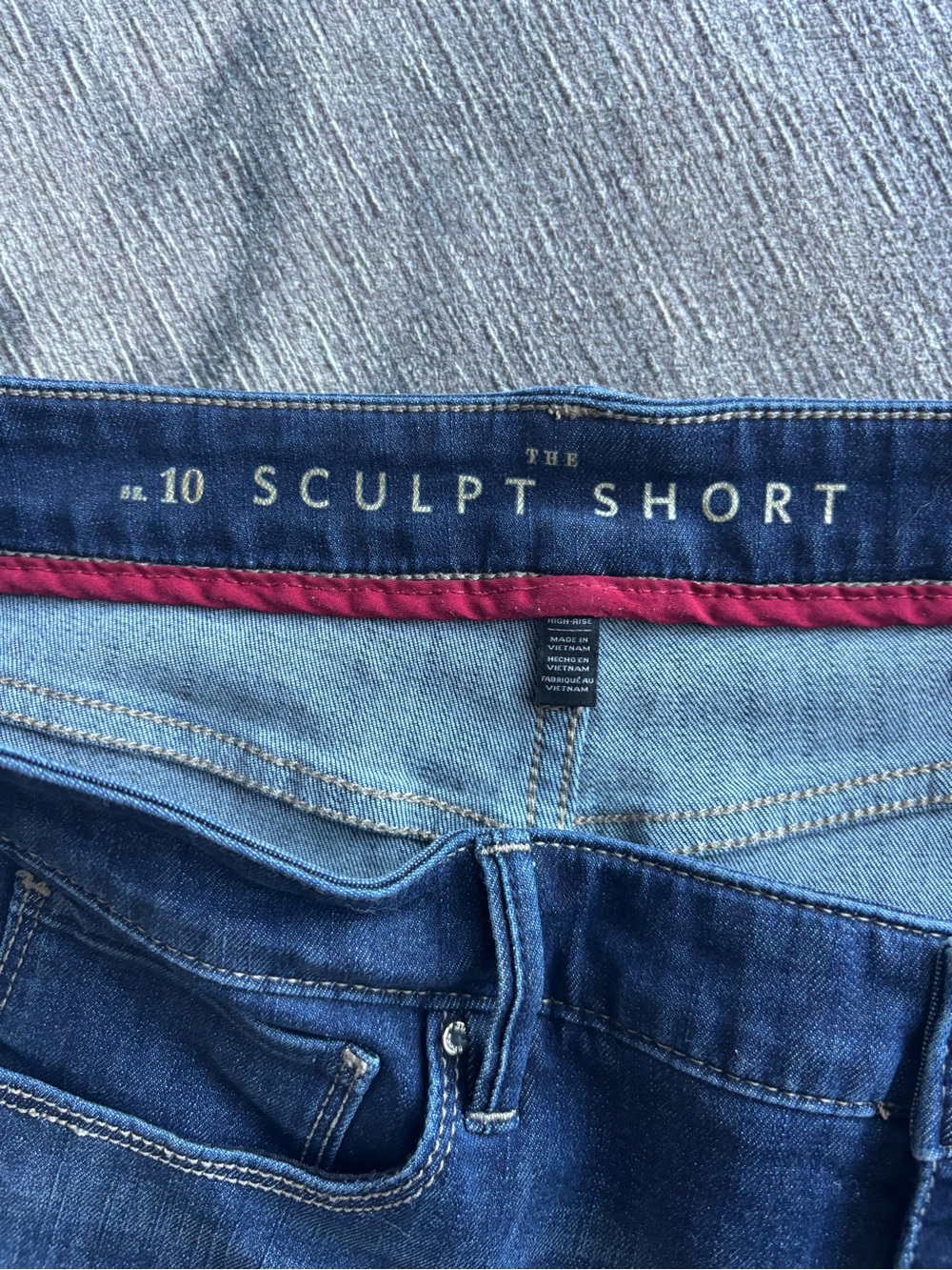 White House Black Market The Sculpt High Rise Denim Shorts Dark Wash 10 - Picture 3 of 4